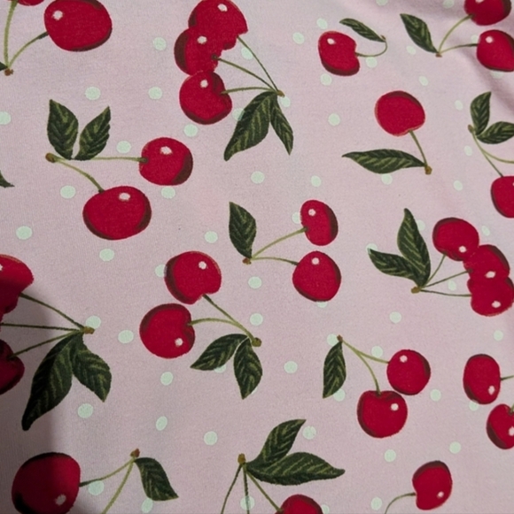 NEW Torrid Retro Chic Foxy Pink Cherry Halter Top Sz 1 NWT XL 1X Torrid Foxy - Picture 6 of 7